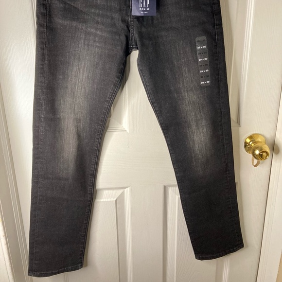 Gap Denim - Picture 2 of 5